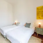 Apartments Florence- Oricellai Two Bedroom Apartment