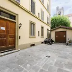 Apartments Florence- Oricellai Two Bedroom Apartment